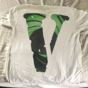 V Lone - “Smile the Weekend and Juice WRLD”